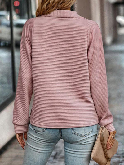 Women's V-neck jumper met zip detail